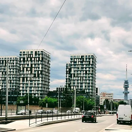 Modern With Parking Prague