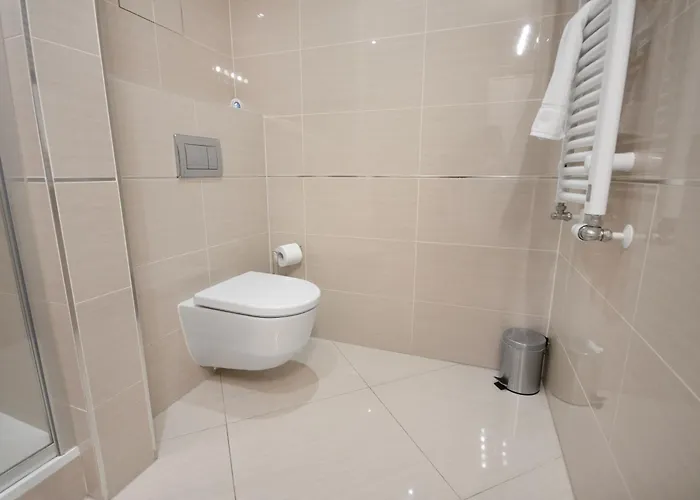 Modern With Parking Apartamento Praga