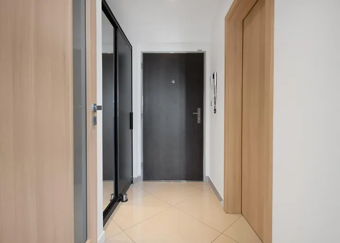 Modern With Parking *